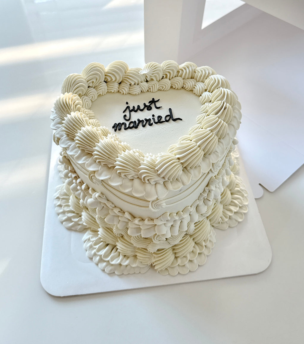 All White Heart Vintage Cake Sydney