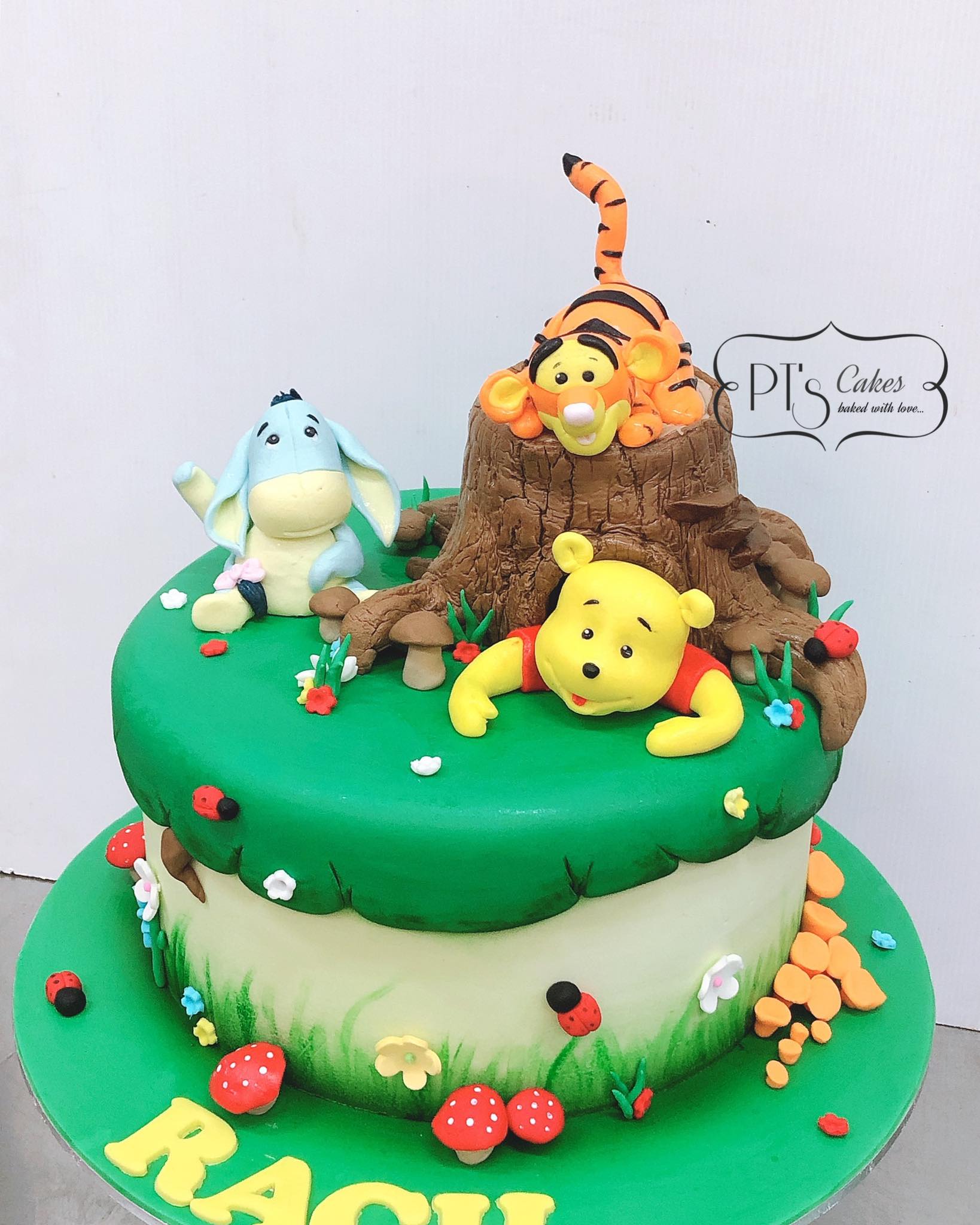 Winnie the Pooh Cake